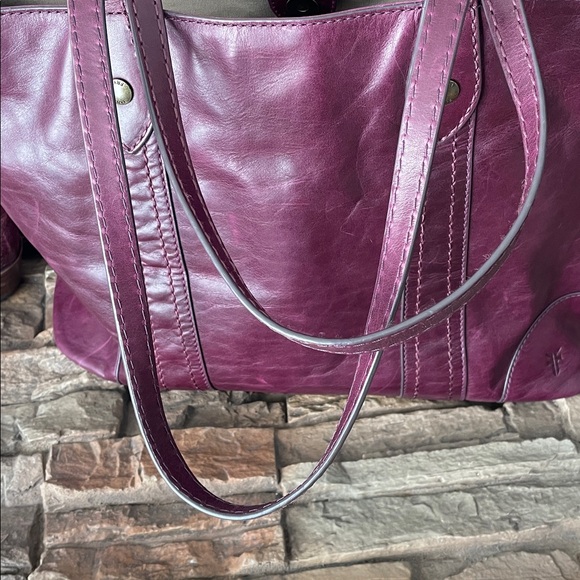 💜❤️Frye Melissa Shopper - Picture 5 of 15